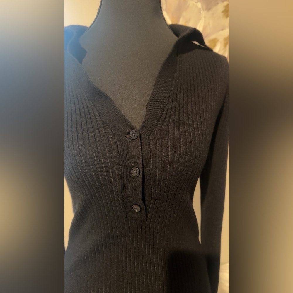 JustFab Black Button-Up Ribbed Bodysuit - Picture 3 of 4